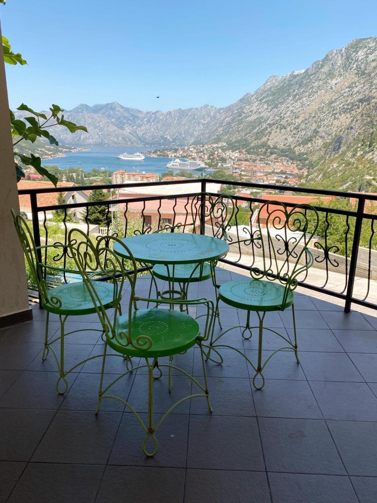 Apartments Marko Maros Kotor Quarto foto