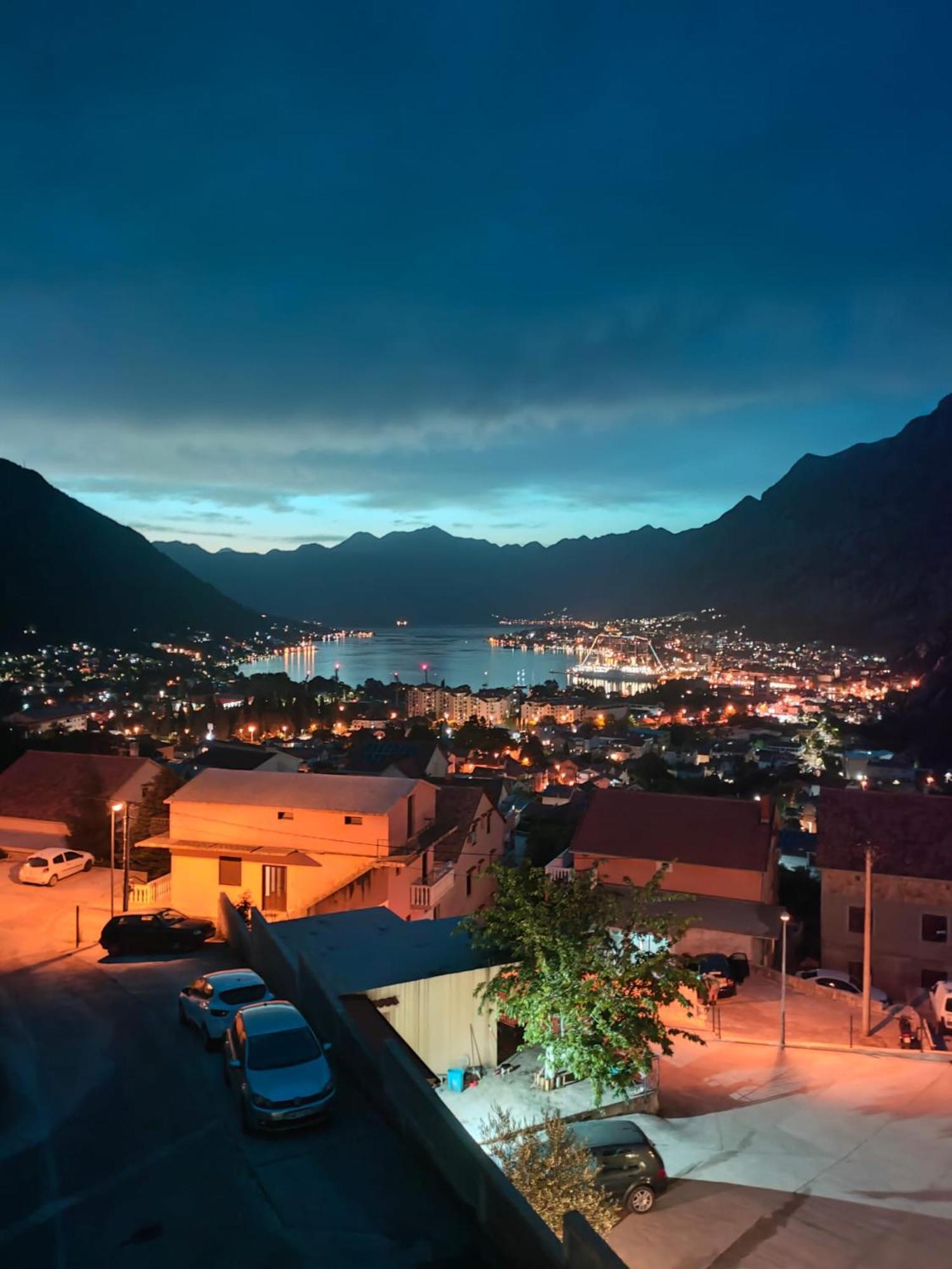 Apartments Marko Maros Kotor Quarto foto