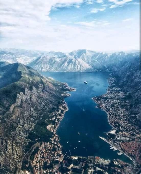 Apartments Marko Maros Kotor Exterior foto
